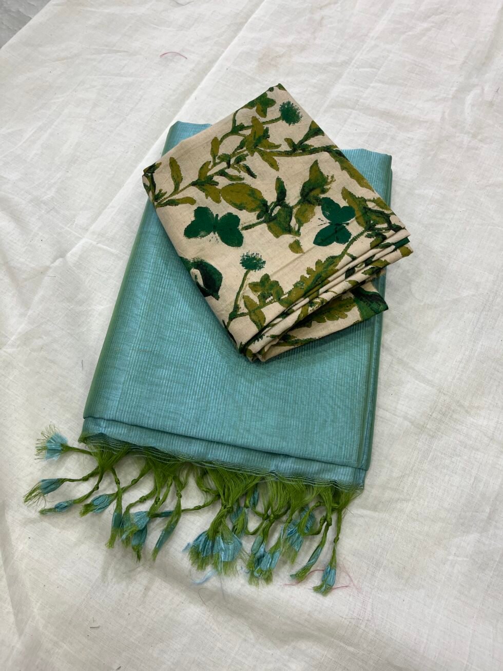 Mangalgiri Plain Pattu Sarees With Kalamkari Blouse