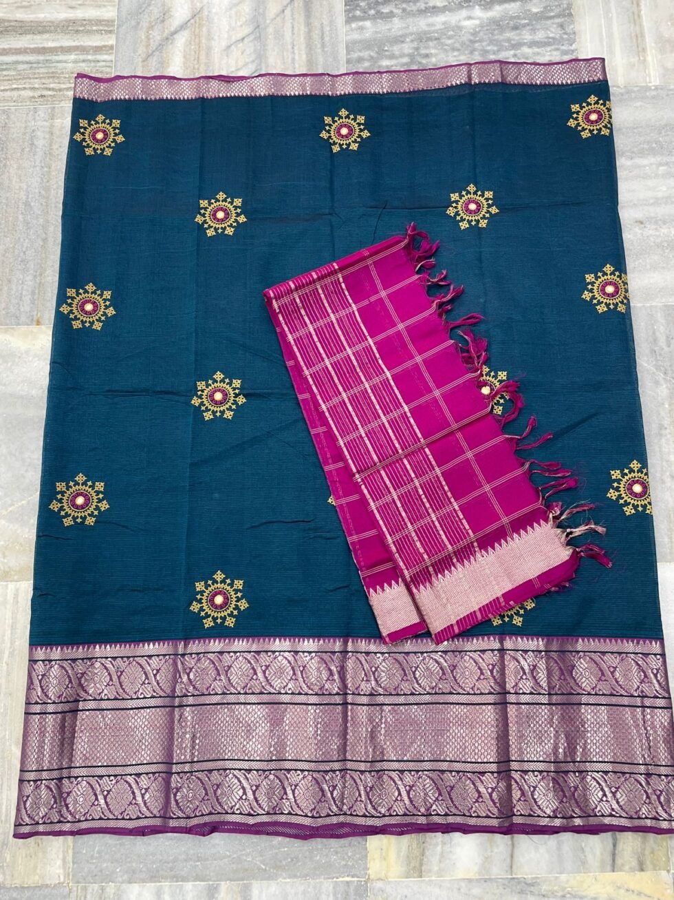 Mangalagiri 300 k Kanchi border pure Pattu Lehenga sets with embroidery works